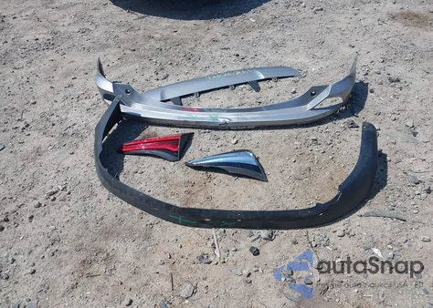 2017 Toyota Rav4 Xle z USA, uszkodzony, nr VIN 2T3RFREV5HW656166